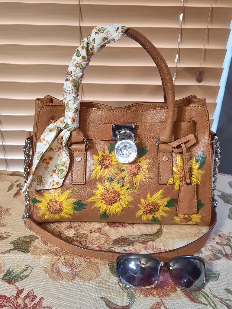 Michael Kors Hamilton Shoulder Bag Hand Painted Sunflower Leather Shoulder Bag